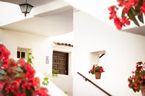 PUENTE ROMANO MARBELLA - Photo 25