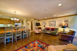  - Mountain Haus Hotel Vail - I-70, Exit 176