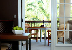  - Wine & Roses Hotel Lodi