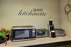  - Travelway Inn Sudbury