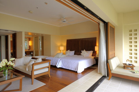 THE TERRACE CLUB AT BUSENA - Photo 11