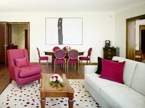 SUVRETTA HOUSE - Photo 53