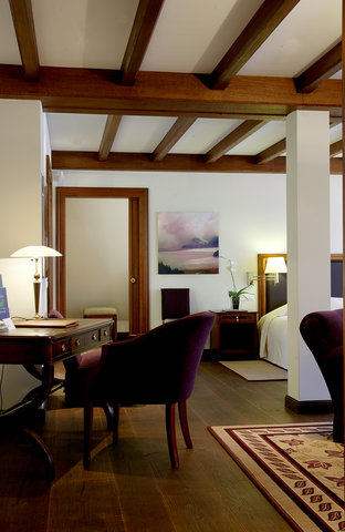 SUVRETTA HOUSE - Photo 62