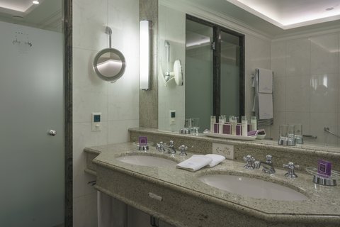 SUVRETTA HOUSE - Photo 64