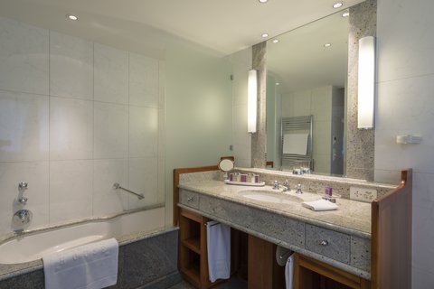 SUVRETTA HOUSE - Photo 73