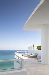  - Fontainebleau Hotel North Miami Beach