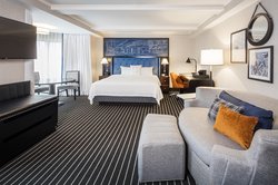  - Courtyard by Marriott Hotel Brookline