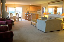  - Polynesian Resort Ocean Shores