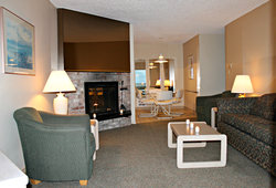  - Polynesian Resort Ocean Shores