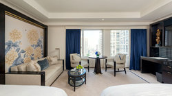  - Peninsula Hotel Chicago