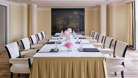 THE PENINSULA SHANGHAI - Photo 14