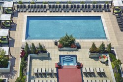  - Four Seasons Hotel Downtown St Louis - I-44, Exits 292 & 292B