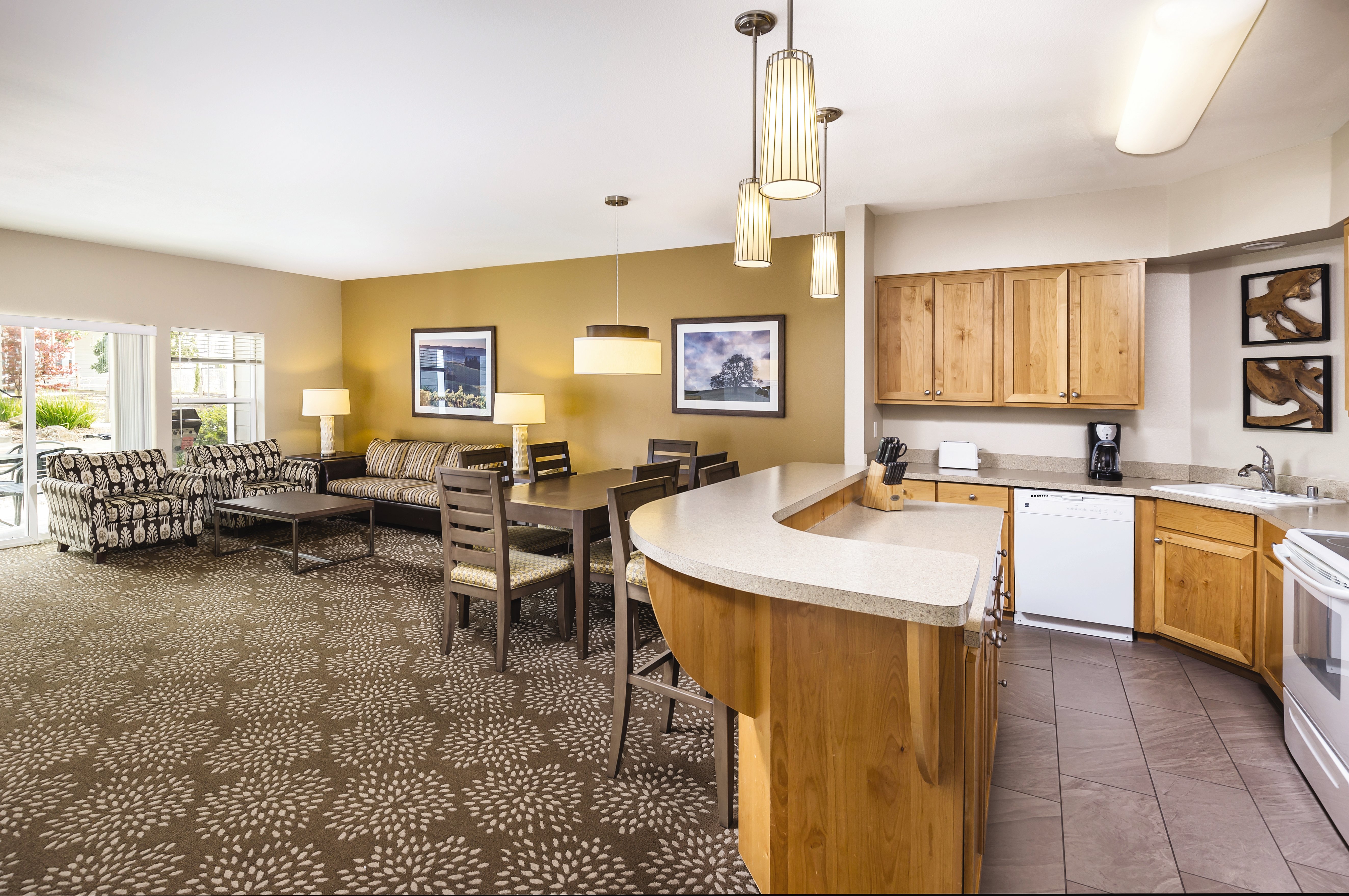 WORLDMARK WINDSOR-guestroom-Living Room - WorldMark Windsor.jpg