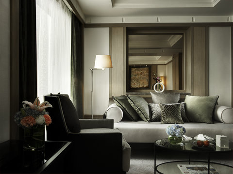 BANYAN TREE BANGKOK - Photo 42