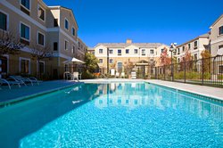  - Staybridge Suites Lake Forest