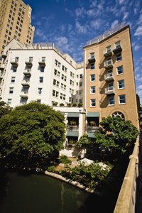 antonio san riverside wyndham suites resort tx vacation excursions riverfront alamo nearby bedroom hotel tripadvisor