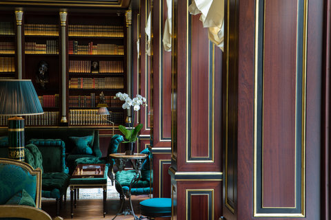 LA RESERVE PARIS HOTEL AND SPA - Photo 12