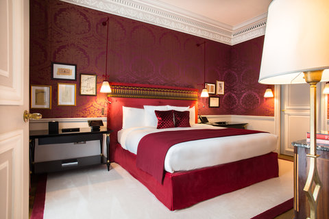 LA RESERVE PARIS HOTEL AND SPA - Photo 47