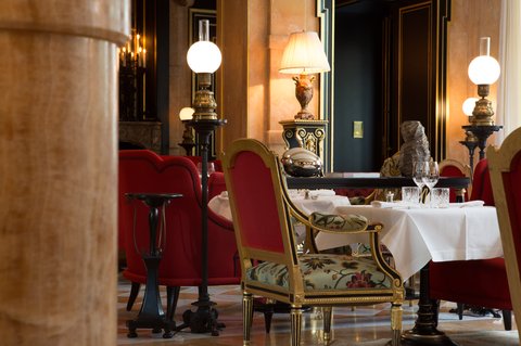 LA RESERVE PARIS HOTEL AND SPA - Photo 103