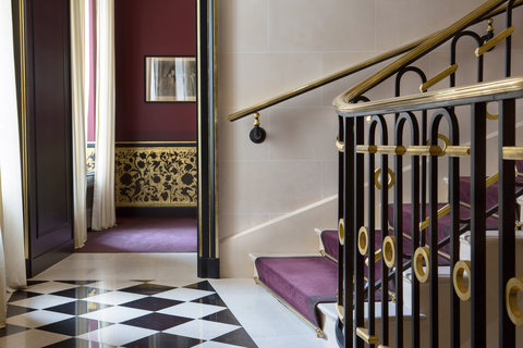 LA RESERVE PARIS HOTEL AND SPA - Photo 8