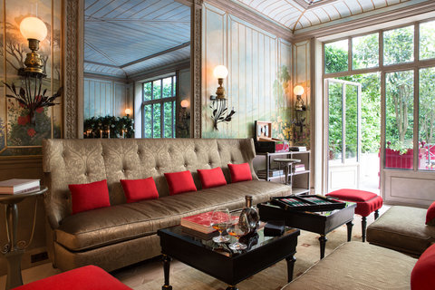 LA RESERVE PARIS HOTEL AND SPA - Photo 15