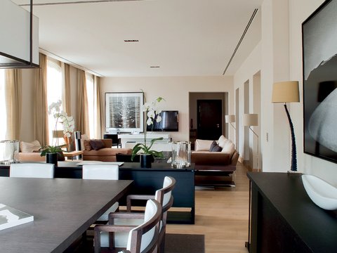 LA RESERVE PARIS HOTEL AND SPA - Photo 124