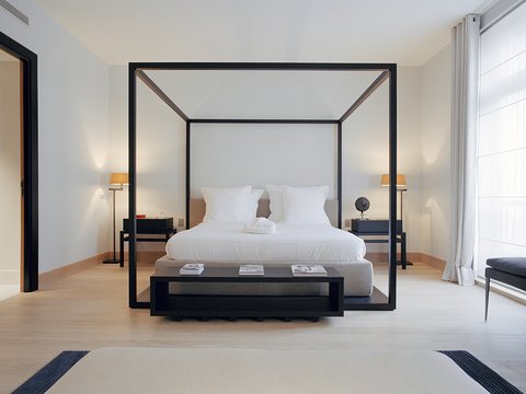 LA RESERVE PARIS HOTEL AND SPA - Photo 118