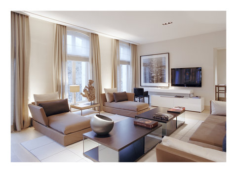 LA RESERVE PARIS HOTEL AND SPA - Photo 120