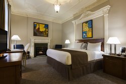  - Chateau Versailles Hotel Montreal