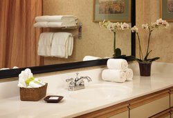  - Larkspur Landing Home Suite Hotel Bellevue - I-90, Exit 11 & 11A