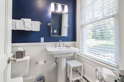  - Omni Bretton Arms Inn