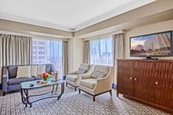  - Omni Los Angeles Hotel & California Plaza