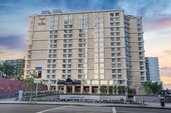  - Omni Los Angeles Hotel & California Plaza