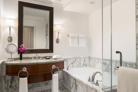 BEVERLY WILSHIRE - BEVERLY HILLS A FOUR SEASONS HOTEL - Photo 27