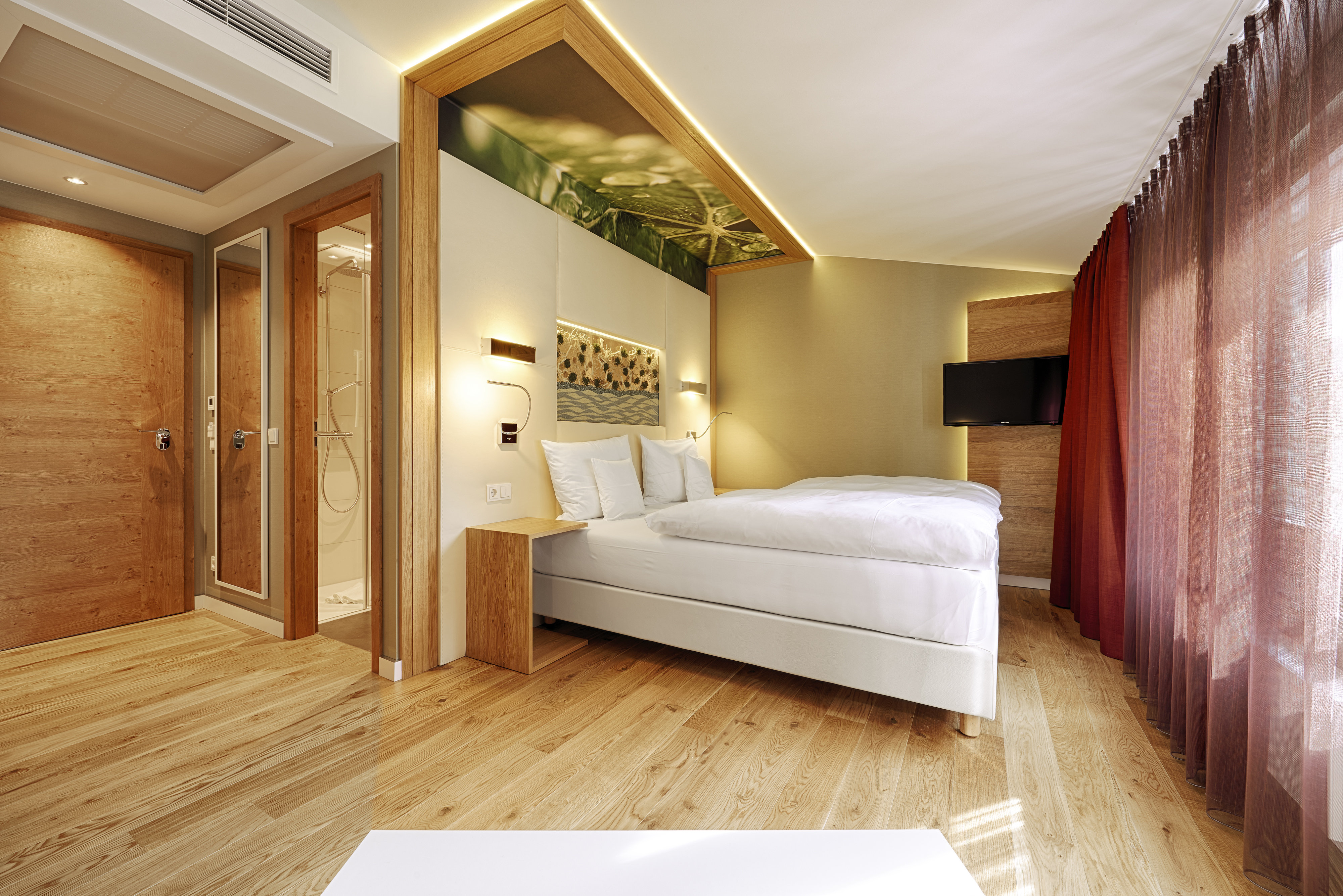 KAISERGARTEN HOTEL DEIDESHEIM-guestroom-Room1.jpg
