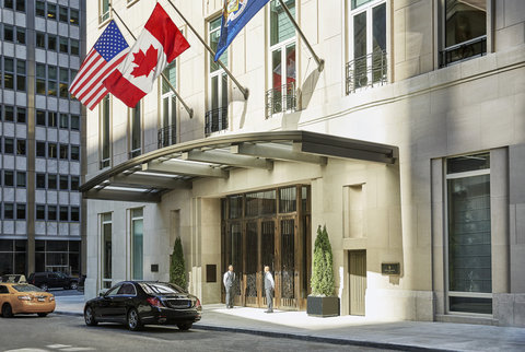FOUR SEASONS HOTEL NEW YORK DOWNTOWN - Photo 4
