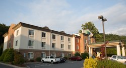  - Holiday Inn Express & Suites Cherokee
