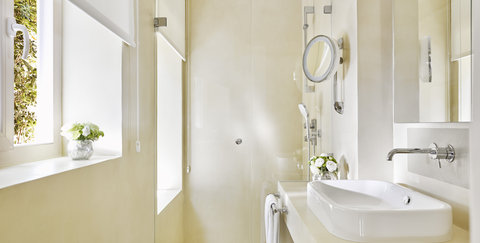 PUENTE ROMANO MARBELLA - Photo 70