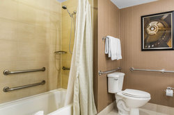  - Omni Providence Hotel - I-95, Exit 37A