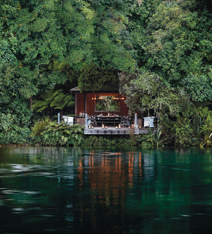 HUKA LODGE - Photo 3