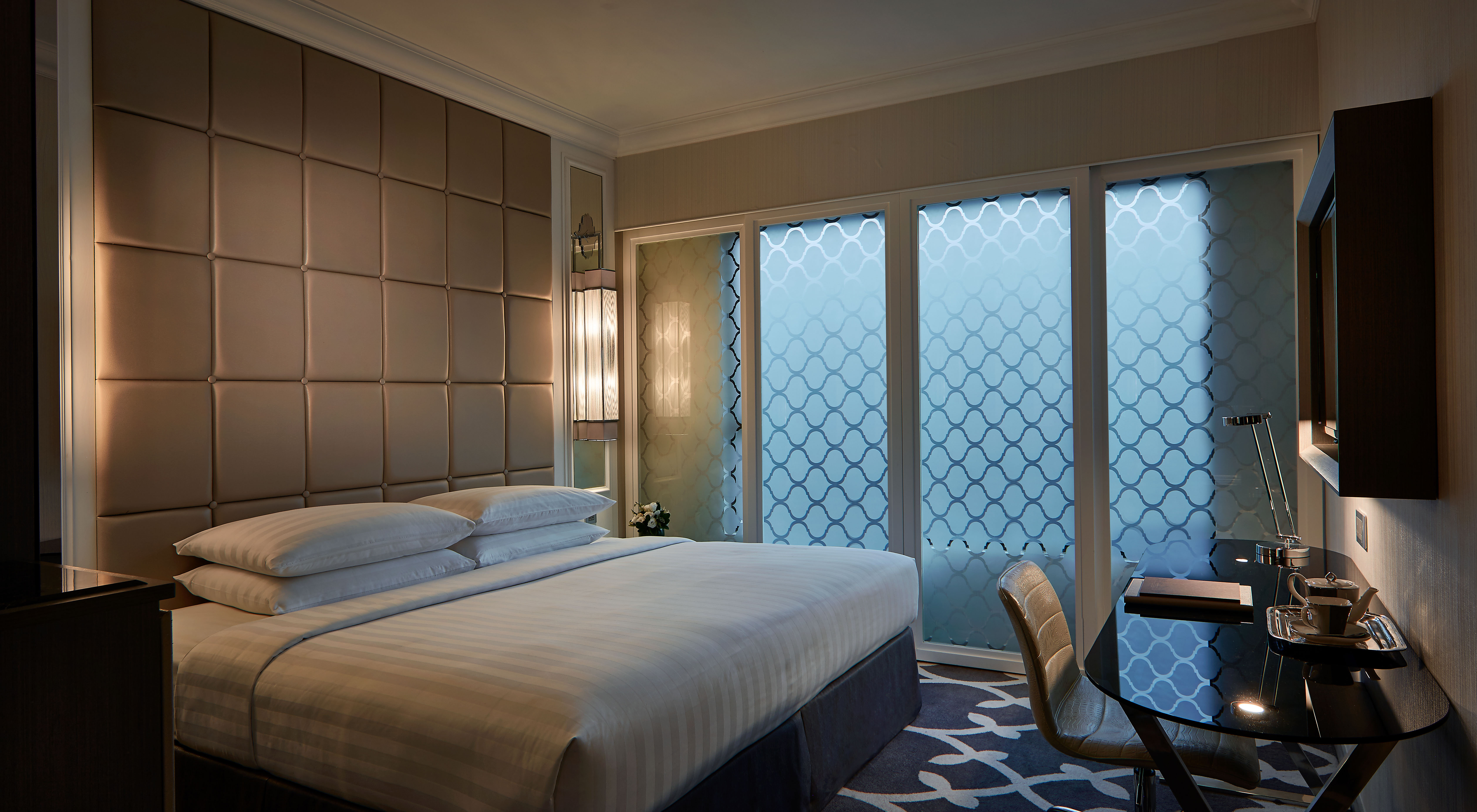 Dorsett Wanchai Hong Kong-guestroom-Superior Double Room at Dorsett Wanchai Hotel.jpg