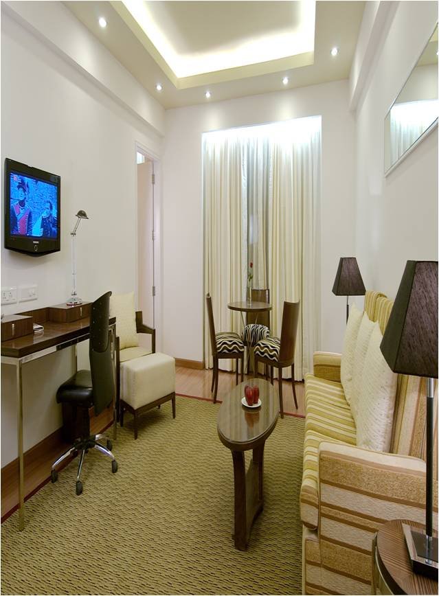 The Gateway Hotel M G Road-guestroom-Gateway Suite.jpg
