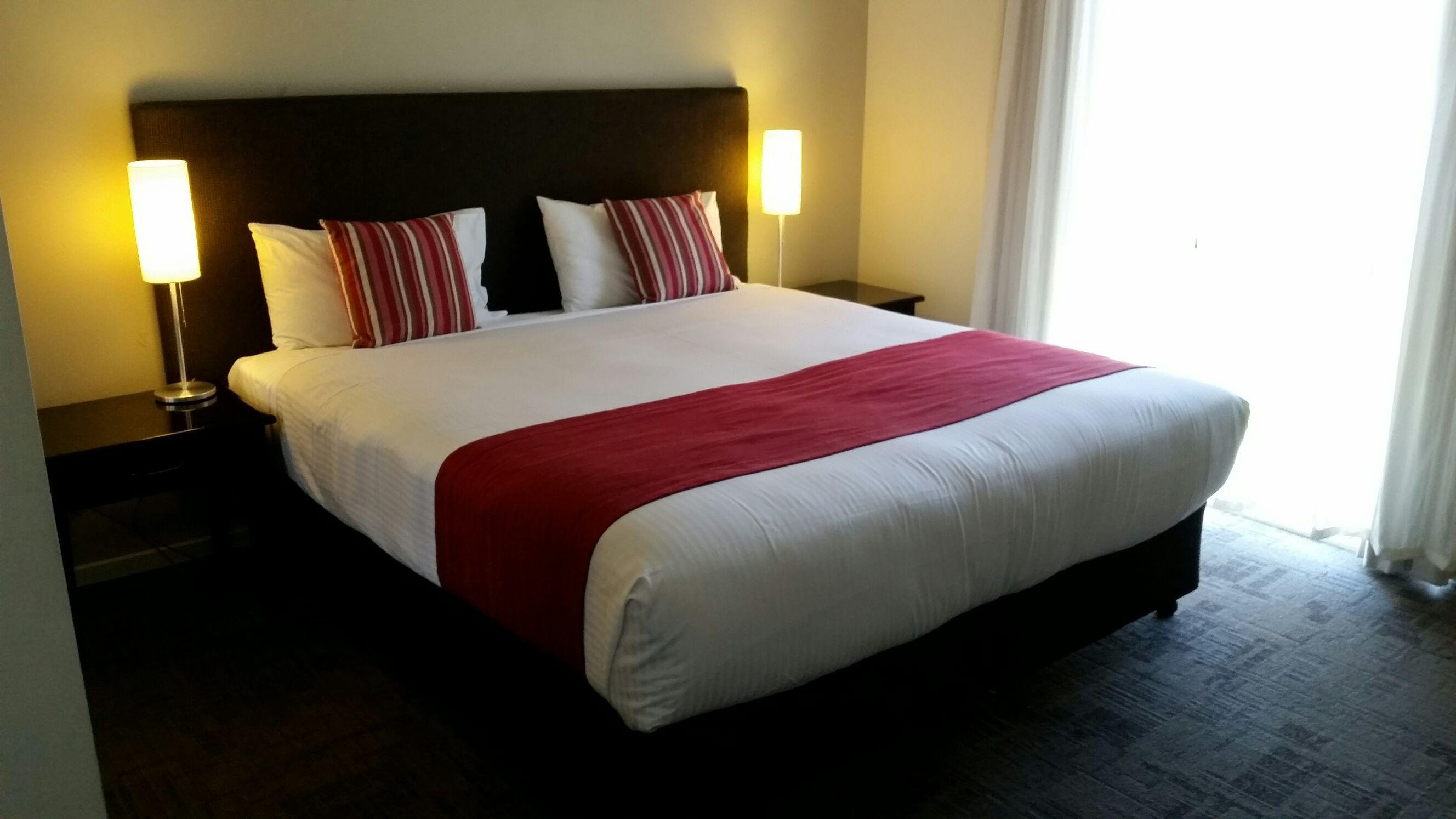 QUEST WAGGA WAGGA-guestroom-Bedroom Quest Wagga Wagga.jpg