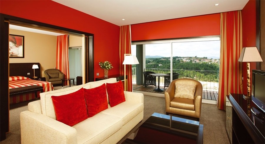 CASINO DE CHAVES HOTEL-guestroom-102701 Suite.jpg