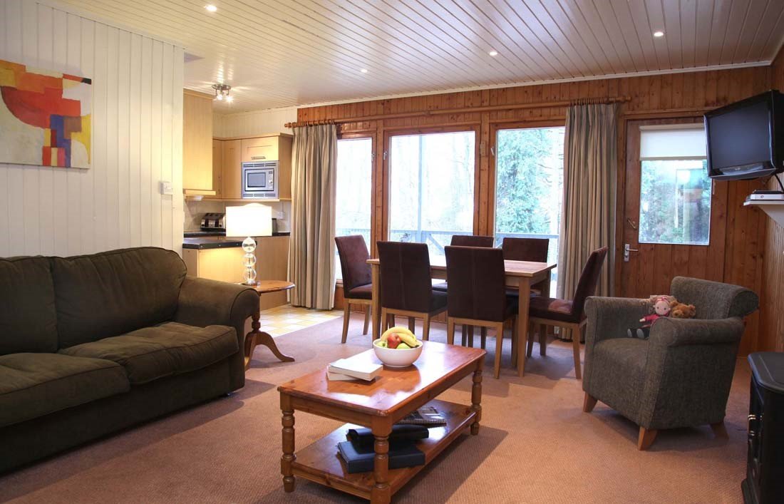 Crieff Hydro Hotel-guestroom-Cottage Living room & kitchen.jpg