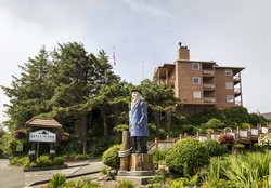 - Hallmark Resort Cannon Beach
