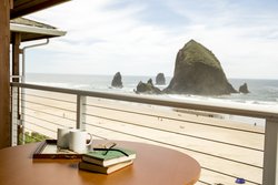  - Hallmark Resort Cannon Beach