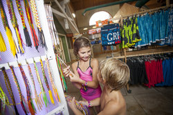  - Great Wolf Lodge Kansas City - I-435, Exit 13