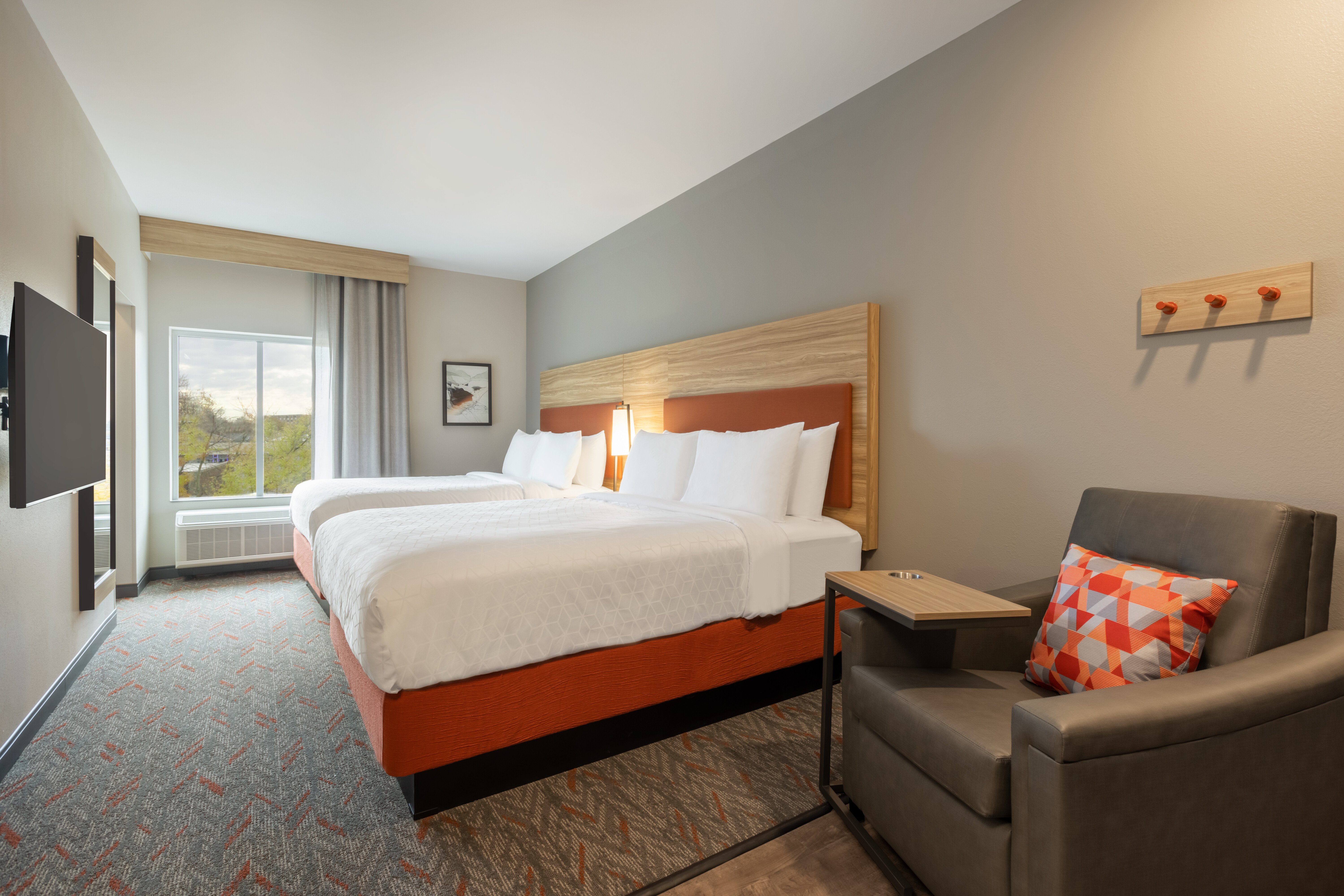 CANDLEWOOD STES RESEARCH PARK BY IH-guestroom-Double Bed Guest Room.jpg
