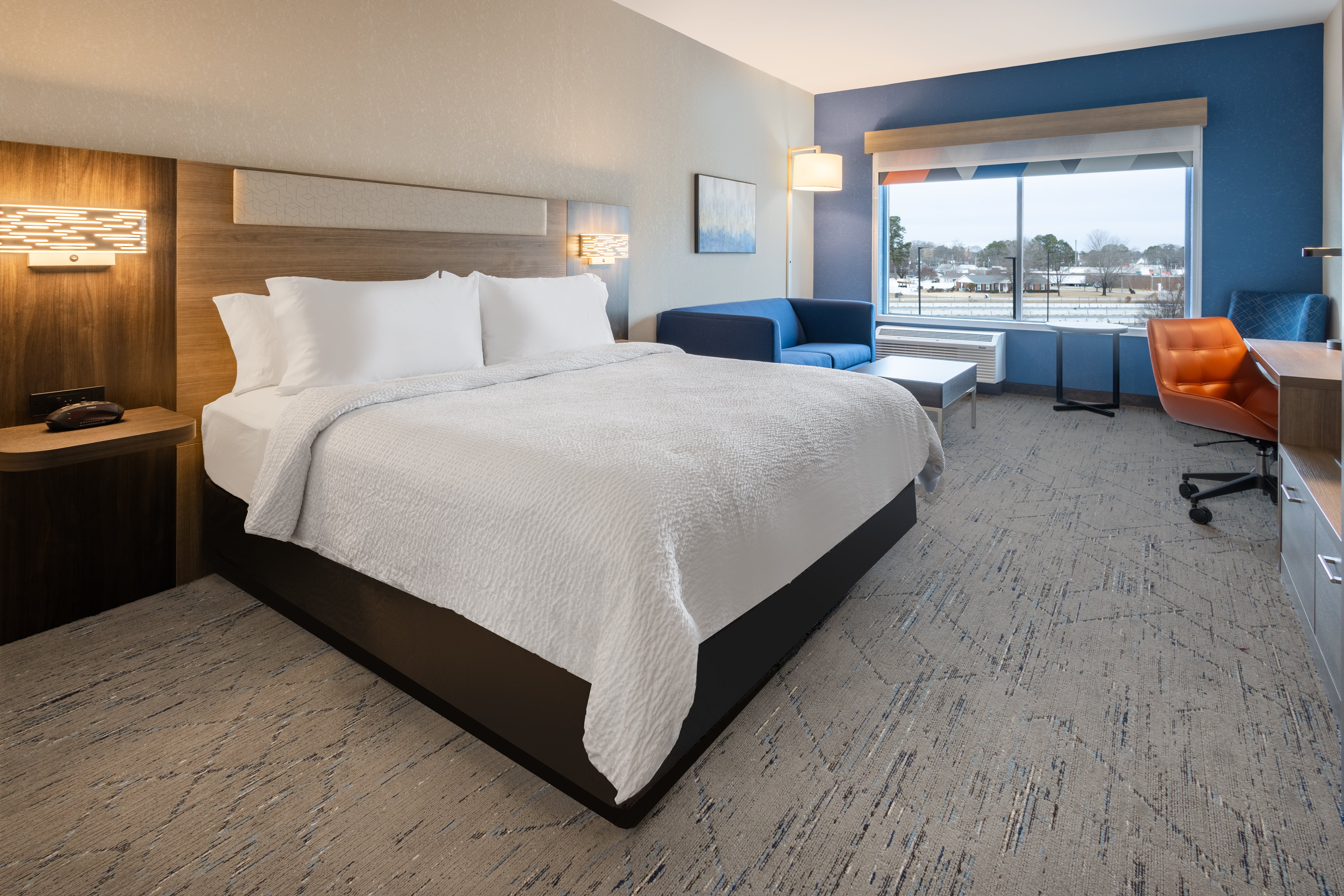 HOLIDAY INN EXP STES BENSON BY IHG-guestroom-In our King Suite there's plenty of room to stretch out and relax..jpg